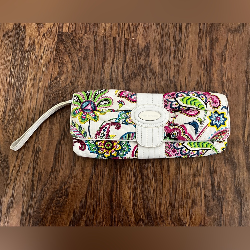 Vera Bradley Palm Beach Gardens Limited Edition Clutch Wristlet